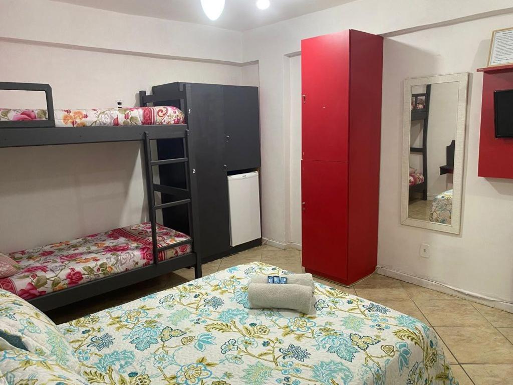 Ipanema Club Hostel Рио де Жанейро Екстериор снимка